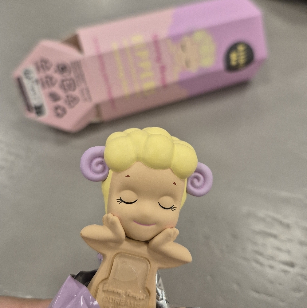 Sonny Angel Dreaming Hipper